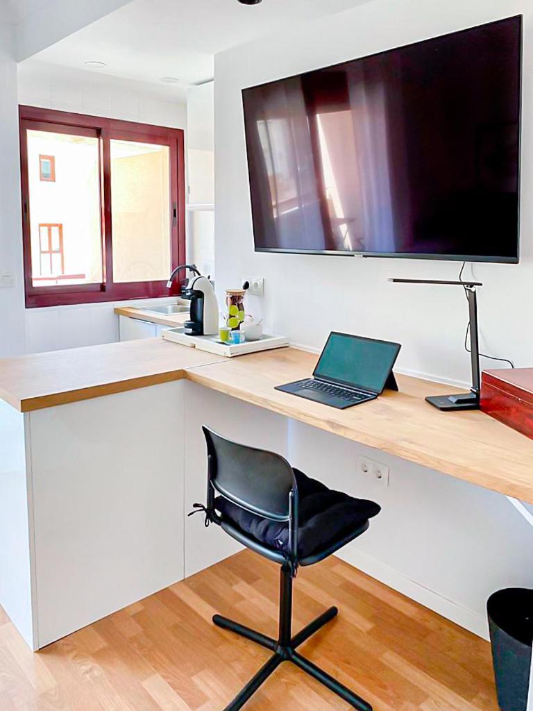 Estudio Del Carmen & Parking Malaga Luaran gambar